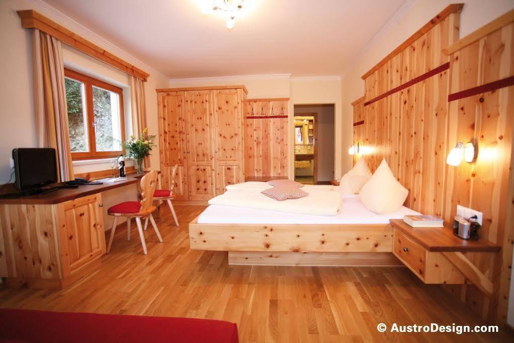 Hotel Raunig Бад-Кляйнкірхгайм Екстер'єр фото