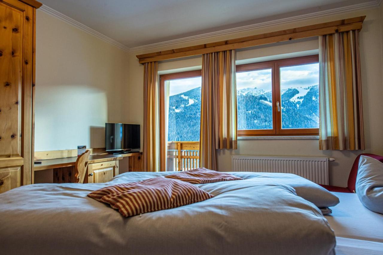 Hotel Raunig Бад-Кляйнкірхгайм Екстер'єр фото