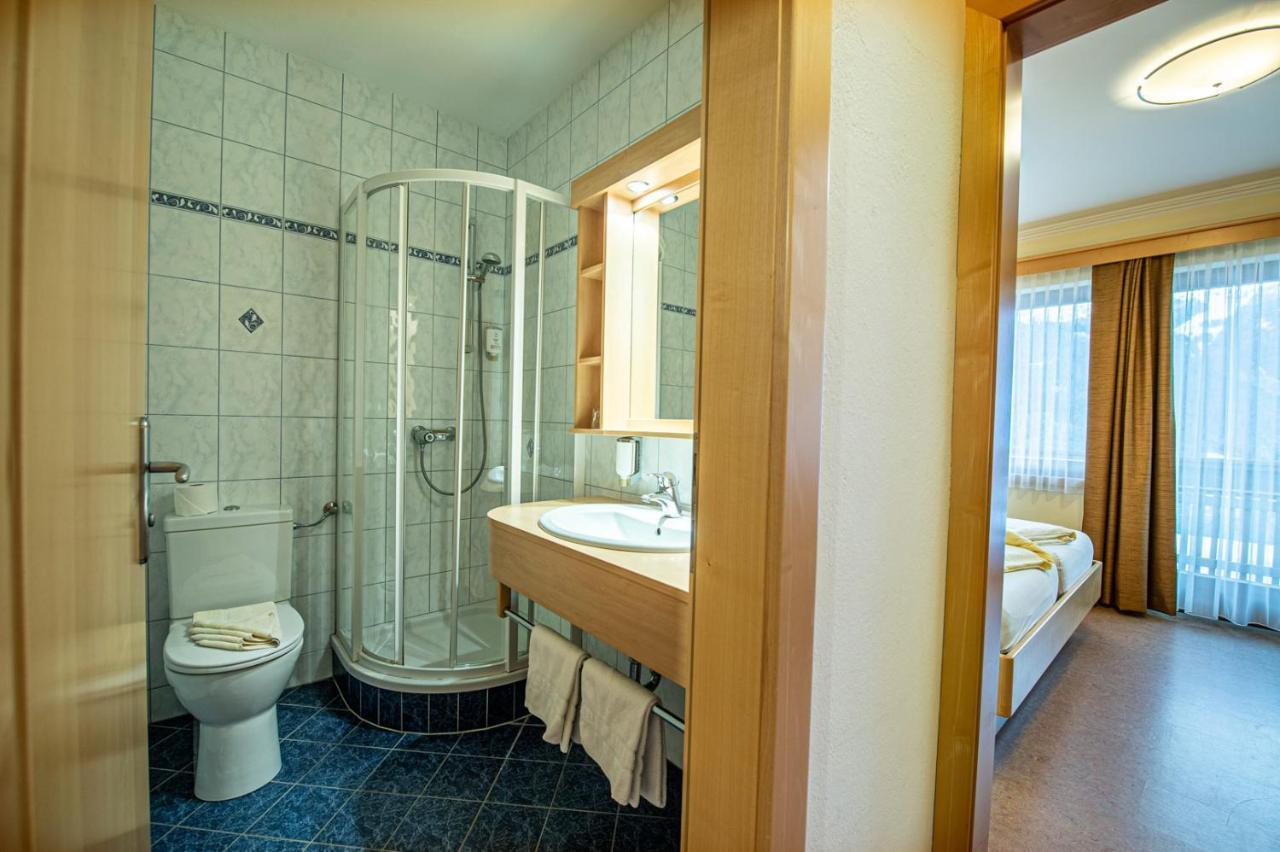Hotel Raunig Бад-Кляйнкірхгайм Екстер'єр фото