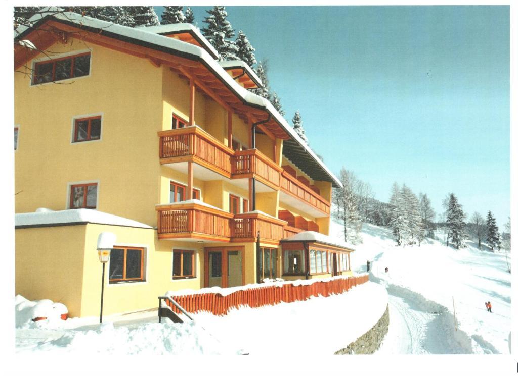 Hotel Raunig Бад-Кляйнкірхгайм Екстер'єр фото